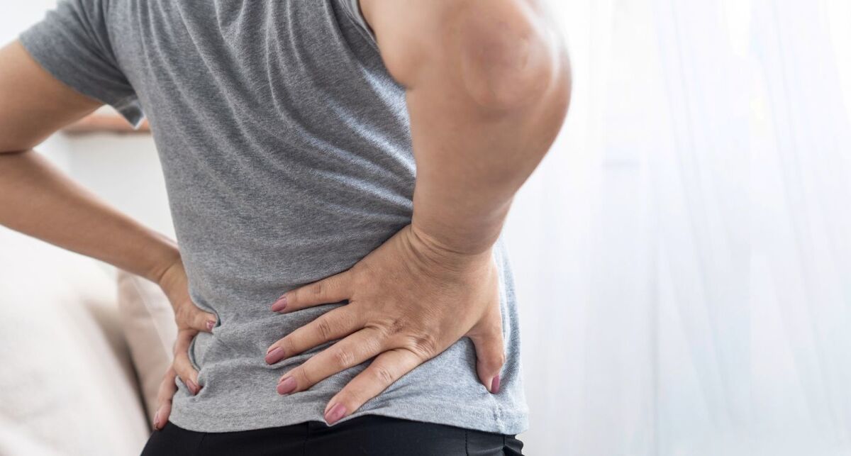 Sciatica Pain vs Lower Back Pain | Elkhorn Chiropractor