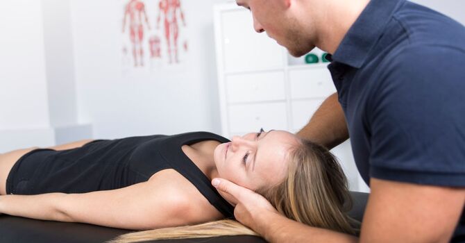 What to Expect at Your First Chiropractic Appointment in Elkhorn